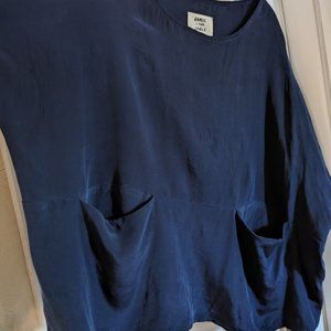 Jamie and the Jones Pocket Box top in Ink Silk Crepe